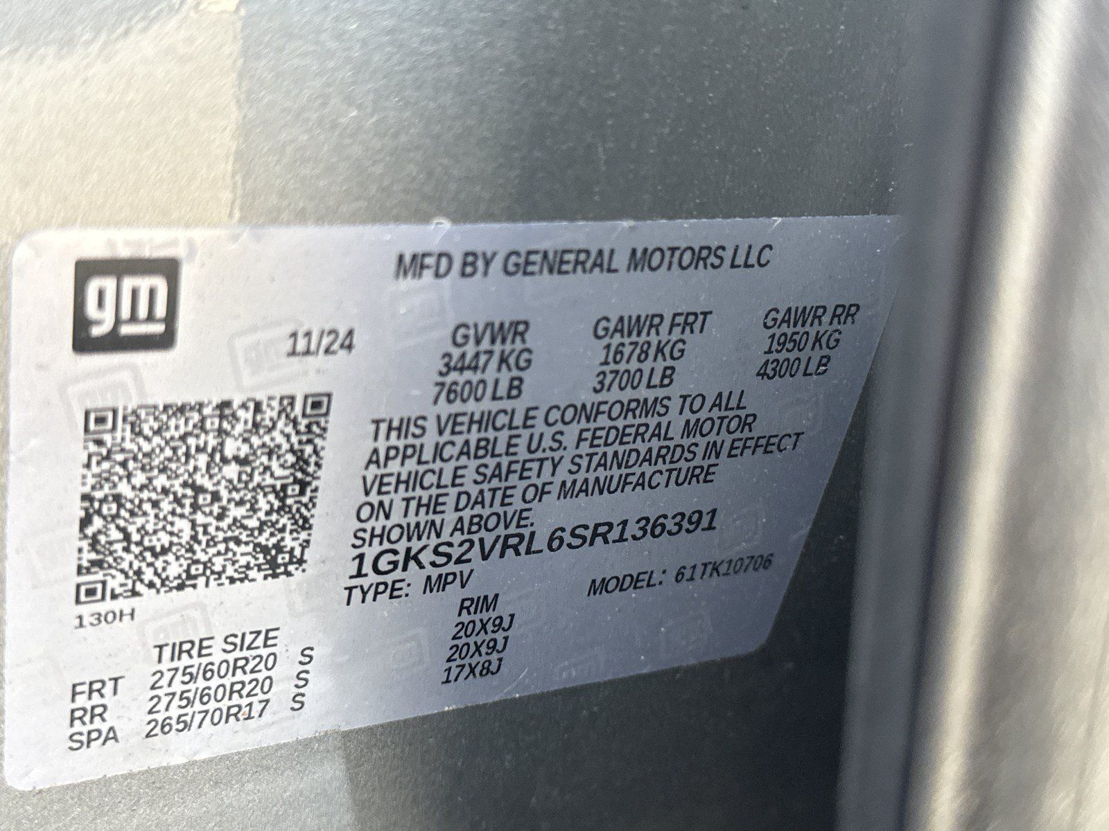 Used 2025 GMC Yukon AT4 Ultimate AWD/4WD image 36