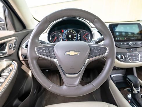 Used 2024 Chevrolet Malibu LT FWD image 13