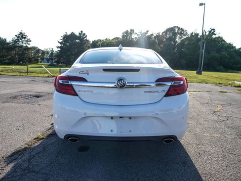 Used 2016 Buick Regal Premium w/ Driver Confidence Package #2 FWD image 7