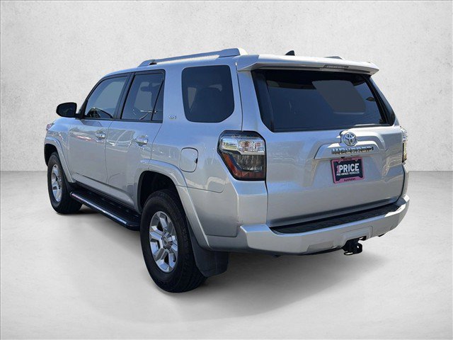 Used 2018 Toyota 4Runner SR5 AWD/4WD image 8