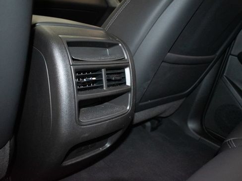 Used 2020 Cadillac XT5 Premium Luxury AWD/4WD image 24