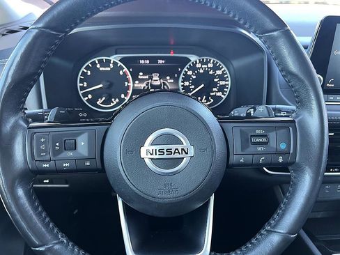 Certified 2021 Nissan Rogue SV w/ Premium Package image 23