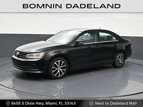 Used 2018 Volkswagen Jetta SE FWD image 1