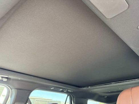 New 2026 Lincoln Navigator Reserve AWD/4WD image 25