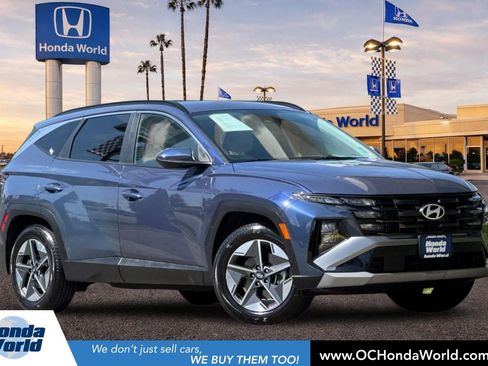 Used 2025 Hyundai Tucson SEL FWD image 1