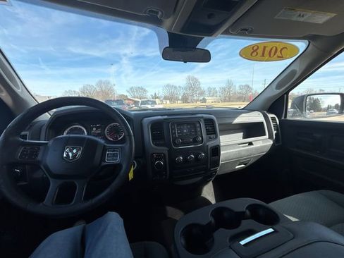 Used 2018 RAM 1500 Express w/ Express Value Package AWD/4WD image 21