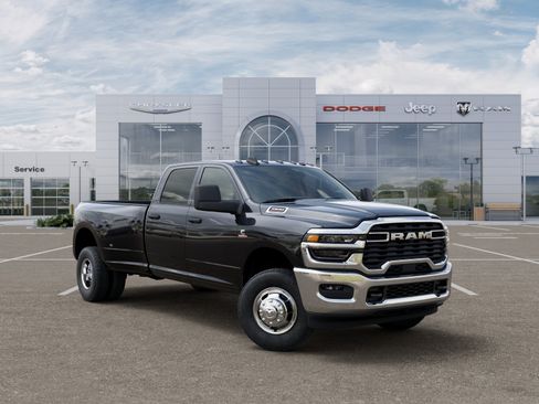 New 2026 RAM 3500 Tradesman AWD/4WD image 31