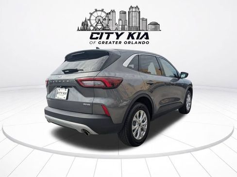 Used 2024 Ford Escape Active AWD/4WD image 5