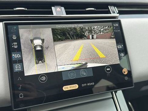 Used 2025 Land Rover Range Rover Velar S AWD/4WD image 30