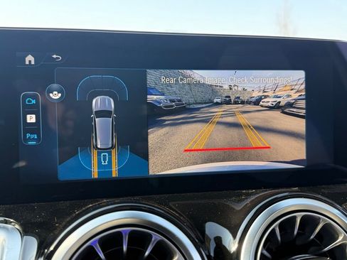 New 2026 Mercedes-Benz GLB 250 4MATIC image 27