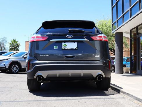 Used 2020 Ford Edge SEL FWD image 12