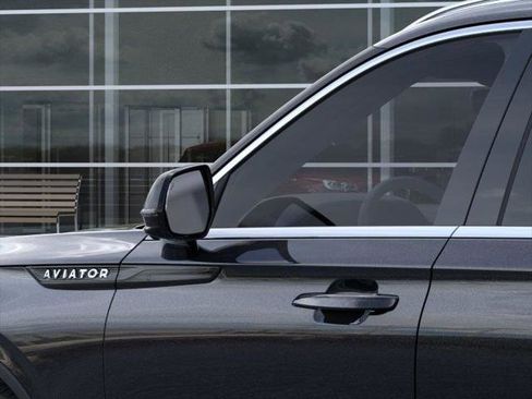 New 2026 Lincoln Aviator AWD image 20