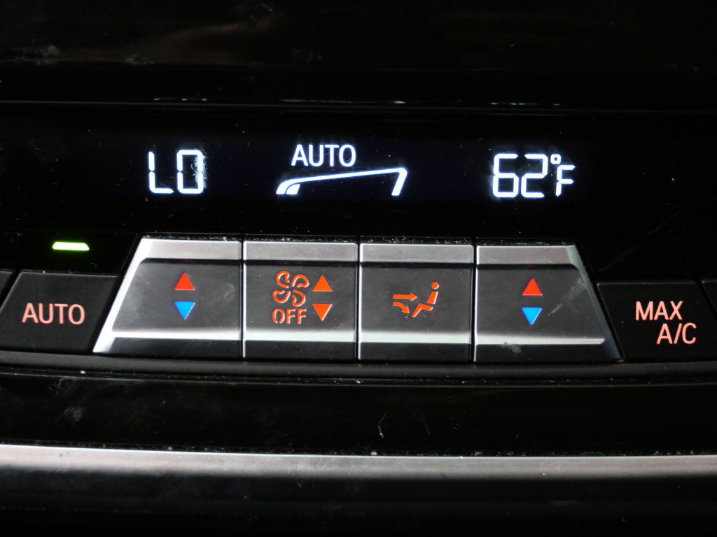 Used 2022 BMW X5 xDrive40i w/ Premium Package AWD/4WD image 26
