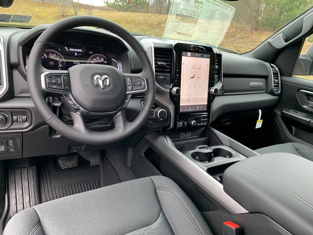 New 2026 RAM 1500 Big Horn AWD/4WD image 15