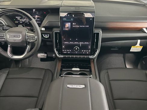 New 2026 GMC Yukon Denali image 14
