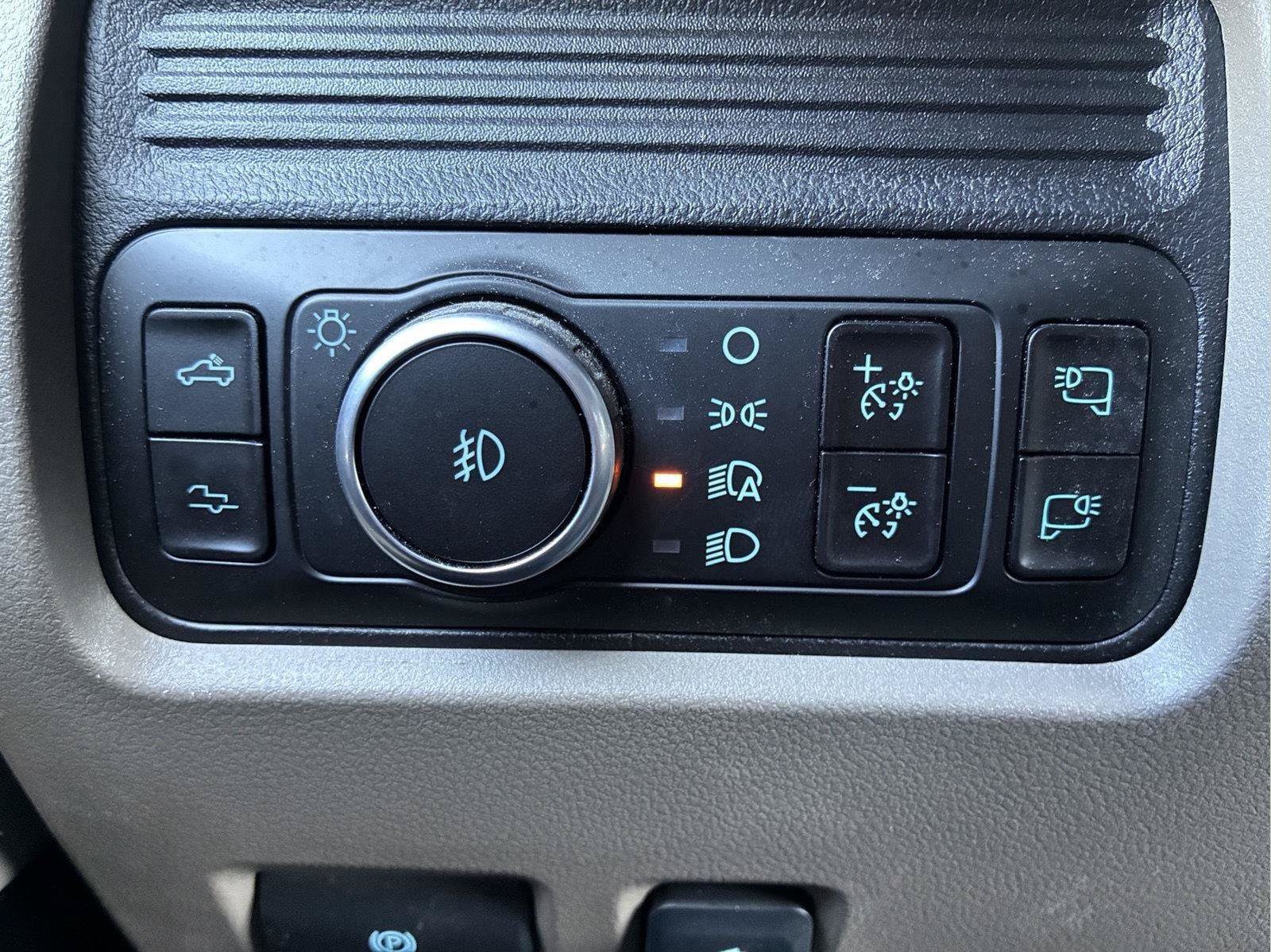 Used 2026 Ford F350 Platinum w/ Platinum Plus Package AWD/4WD image 20