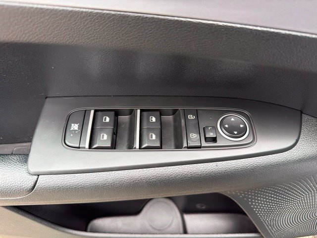 Used 2022 Kia Forte LXS FWD image 12