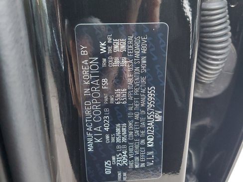 Used 2025 Kia Soul LX image 31