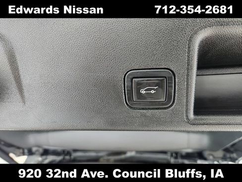 Used 2020 GMC Terrain Denali w/ Denali Premium Package image 15