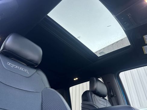 Used 2019 Ford F150 Raptor w/ Equipment Group 802A Luxury image 16