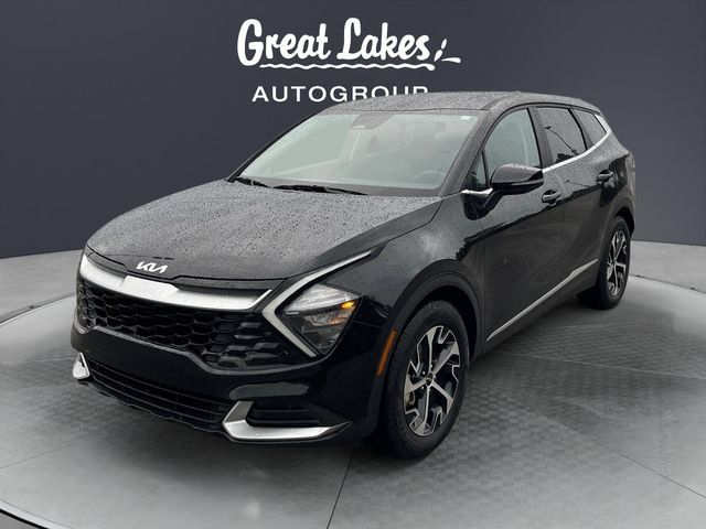 Used 2023 Kia Sportage EX FWD image 1