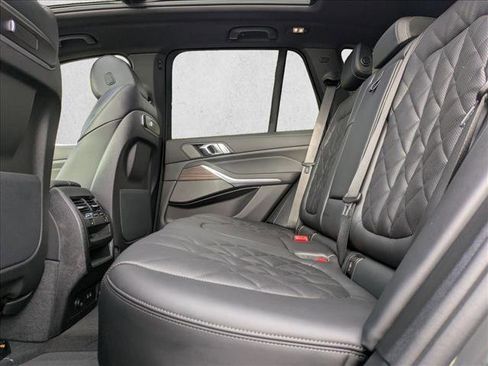 New 2026 BMW X5 xDrive50e image 17