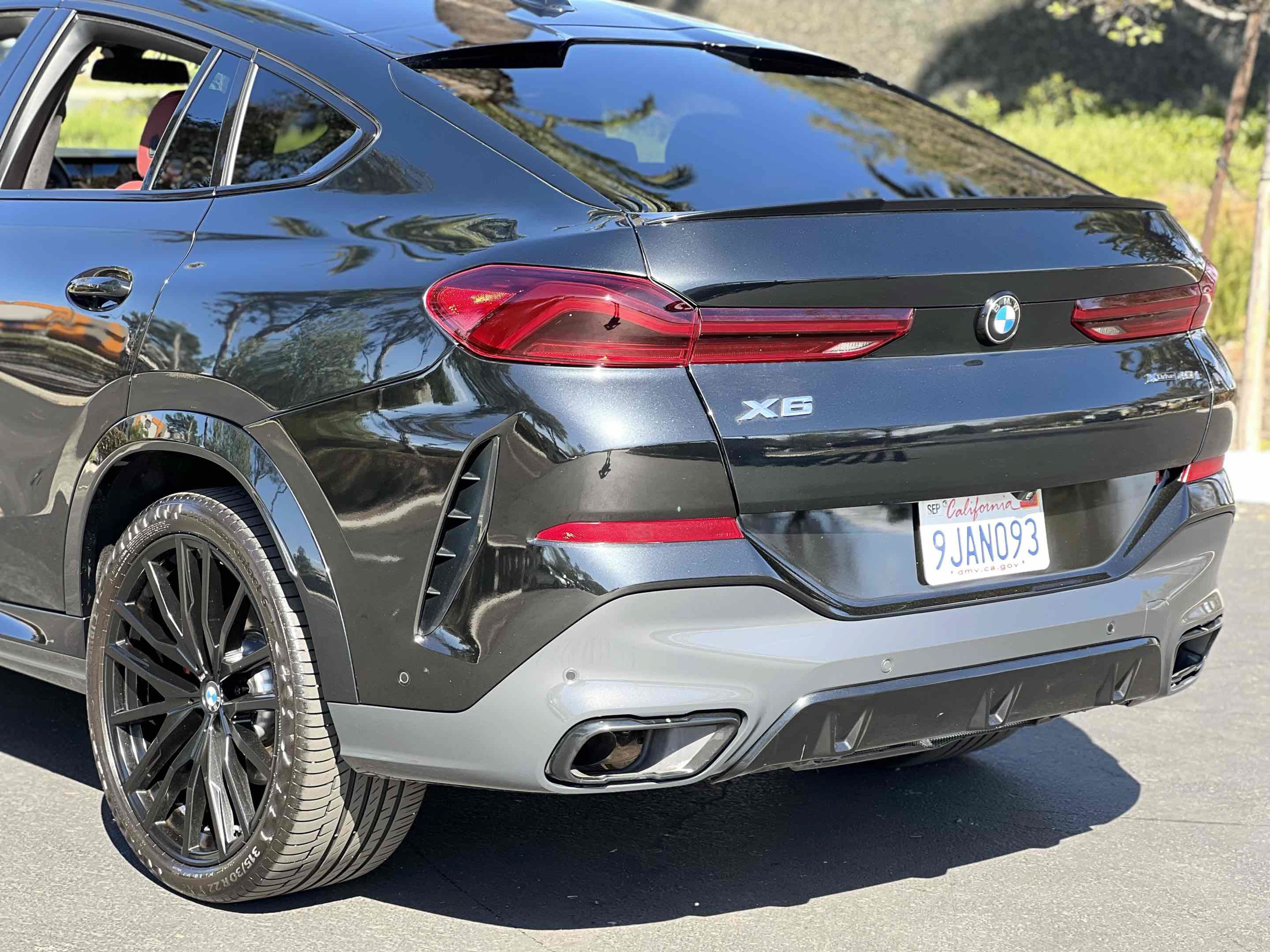 Used 2024 BMW X6 xDrive40i w/ Premium Package AWD/4WD image 59