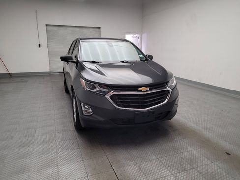 Used 2020 Chevrolet Equinox LS FWD image 14