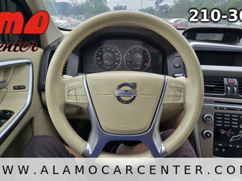 Used 2011 Volvo XC60 3.2 R-Design FWD image 34