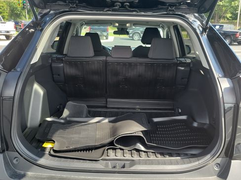 Certified 2025 Toyota RAV4 LE AWD/4WD image 10