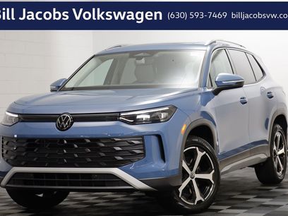 New 2025 Volkswagen Tiguan SE