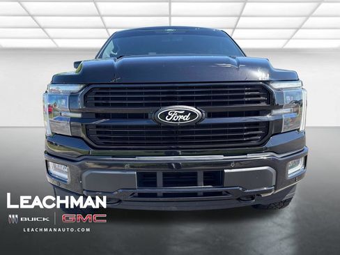 Used 2025 Ford F150 4x4 SuperCrew Platinum w/ Equipment Group 702A High image 10