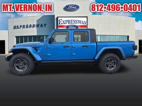 Used 2021 Jeep Gladiator Rubicon w/ Dual Top Group AWD/4WD image 14