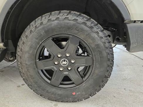 New 2025 Ford Bronco Outer Banks image 24