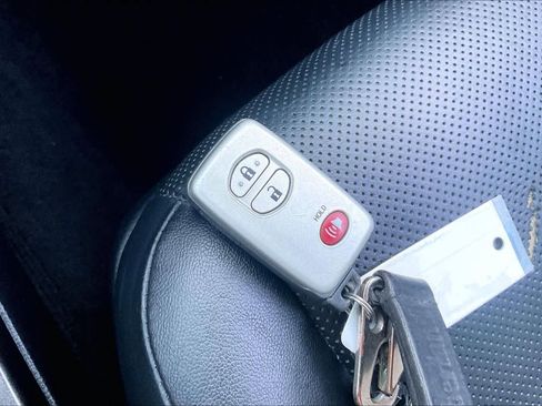 Used 2019 Toyota 4Runner Limited image 14