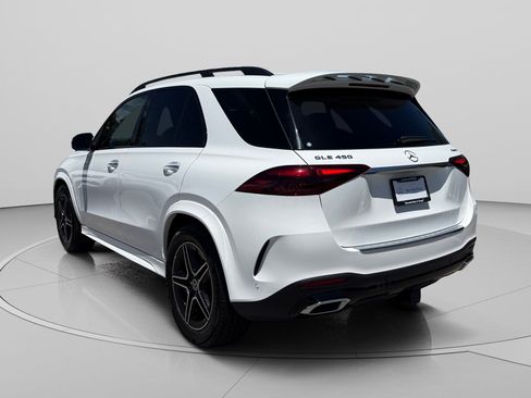 Used 2026 Mercedes-Benz GLE 450 4MATIC image 3