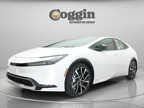 New 2026 Toyota Prius Plug-In Hybrid image 1