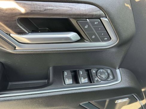 Used 2022 Chevrolet Silverado 1500 LTZ image 18