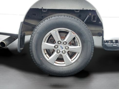 Used 2018 Ford F150 XLT w/ Equipment Group 302A Luxury AWD/4WD image 31