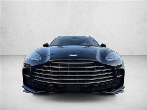 New 2026 Aston Martin DBX 707 image 9