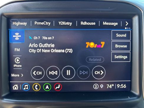 Used 2022 Chevrolet Silverado 3500 LTZ w/ LTZ Texas Edition image 38