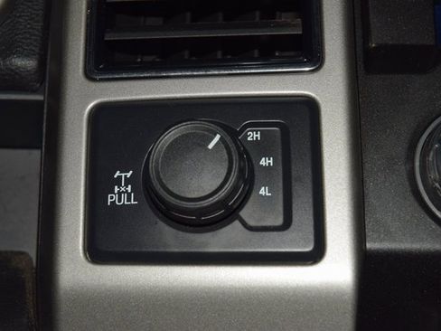 Used 2021 Ford F250 Lariat w/ Lariat Ultimate Package image 32