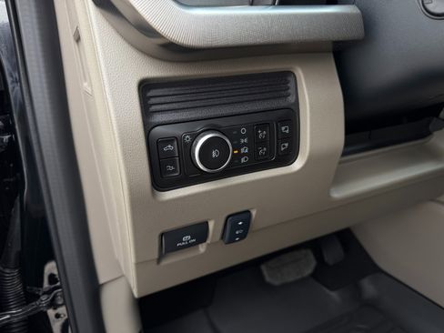 Used 2026 Ford F450 Platinum w/ Platinum Plus Package image 72