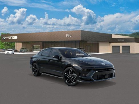 New 2026 Hyundai Sonata N Line image 2
