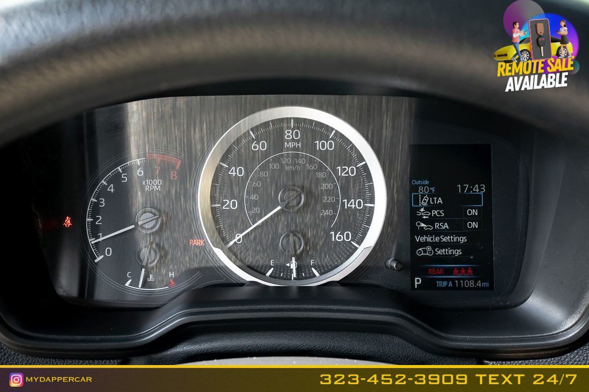 Used 2022 Toyota Corolla LE FWD image 23