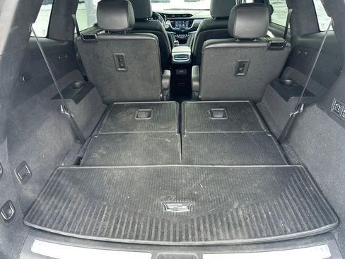 Used 2023 Cadillac XT6 Premium Luxury w/ Platinum Package image 17