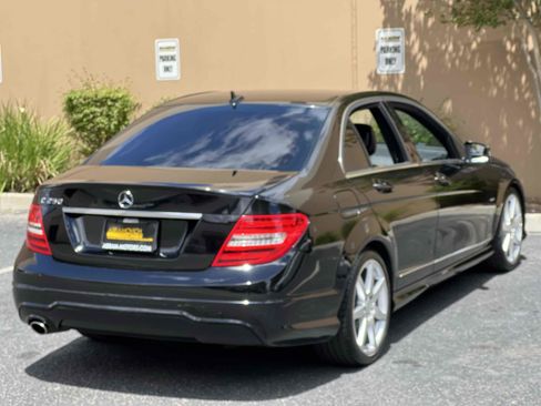 Used 2012 Mercedes-Benz C 250 Sedan image 24