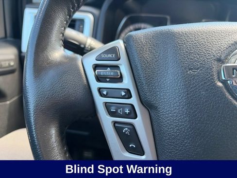 Used 2018 Nissan Titan SL w/ Texas Titan Edition AWD/4WD image 16