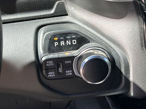 Used 2019 RAM 1500 Big Horn image 24