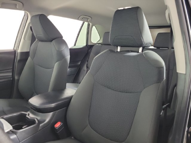 Used 2025 Toyota RAV4 LE AWD/4WD image 20